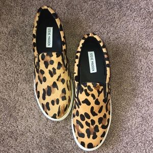 Steve Madden Ecentric Leopard slip ons size 10